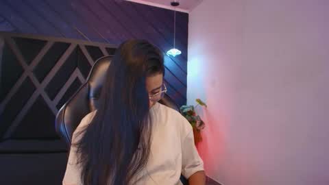 Zoe 3 online show from 02.27.26