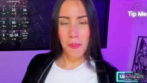 Laura  online show from 06.30.26