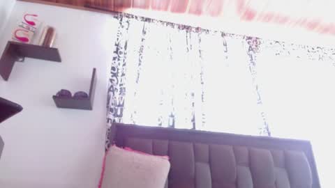 zoemi online show from 06.03.26
