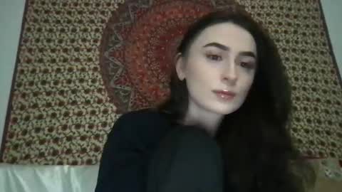 Snapshot of zoepleasing chatting on 02.26.25 zoepleasing online show from 02.26.25