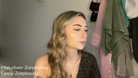 Snapshot of zoepleasing chatting on 04.13.26 zoepleasing online show from 04.13.26