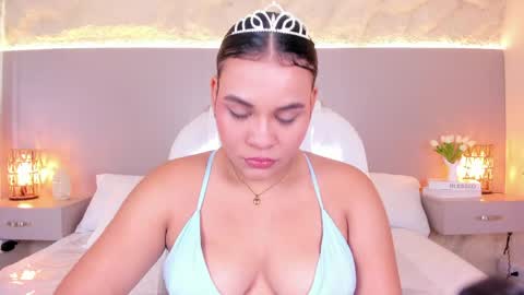 Zoe online show from 05.10.26
