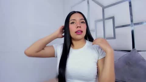 ZoeSwam online show from 09.17.25