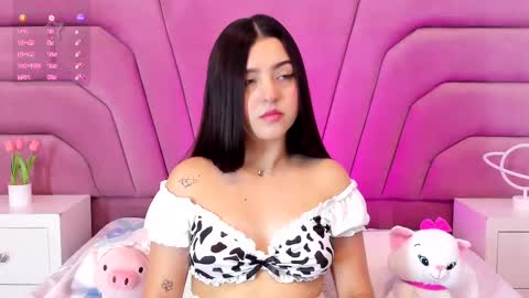 Snapshot of zoewillian chatting on 03.05.25 zoewillian online show from 03.05.25