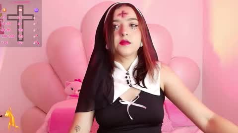 Snapshot of zoewillian chatting on 11.01.25 zoewillian online show from 11.01.25