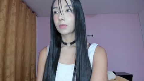 Snapshot of zoey_babyqueen19 chatting on 03.04.26 Zoey online show from 03.04.26