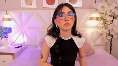 Zoey  online show from 07.29.26