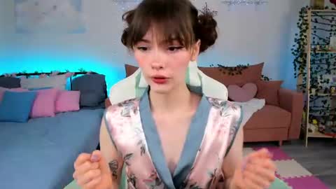 Zoey Lane online show from 07.14.26
