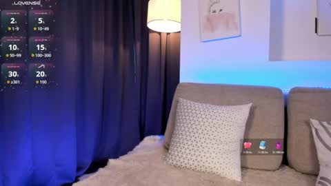 Zoey  online show from 07.25.26