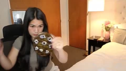 Snapshot of zoeyjohnson24 chatting on 04.08.26 zoeyjohnson24 online show from 04.08.26