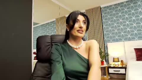 Zoey online show from 02.26.25