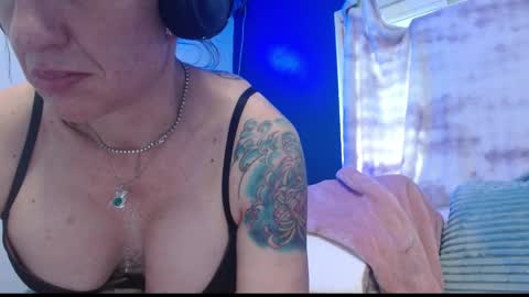 Zoey Portland online show from 04.23.26