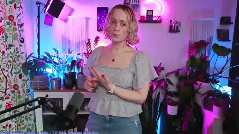 Zoey Ryan online show from 01.06.26