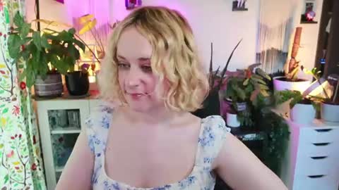 Zoey Ryan online show from 06.12.26