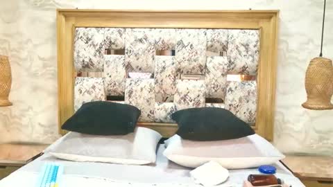 zoley  online show from 02.17.26