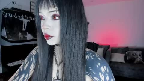 SOPHIE    online show from 05.04.26