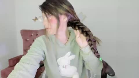 Alicie online show from 11.19.25