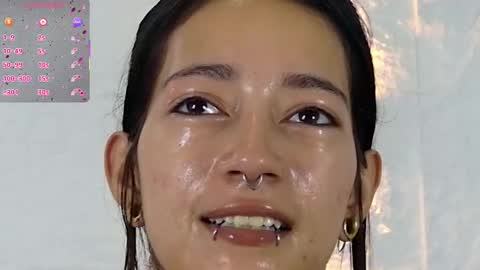 Violeta online show from 11.25.25