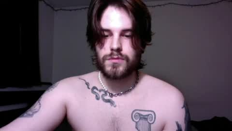 Snapshot of zorvello_83 chatting on 04.15.26 zorvello_83 online show from 04.15.26