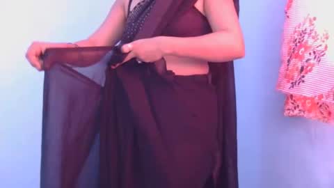 Snapshot of zoya_4u chatting on 11.29.25 Zoya online show from 11.29.25