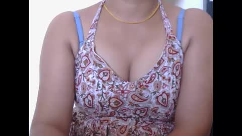 Snapshot of zoya_4u chatting on 03.07.26 Zoya online show from 03.07.26