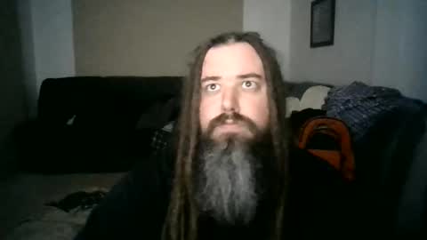 Snapshot of zozzzie chatting on 10.14.25 zozzzie online show from 10.14.25