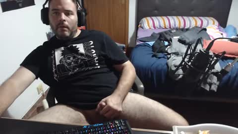 Snapshot of zuheyla26 chatting on 12.07.24 Zuheyla online show from 12.07.24