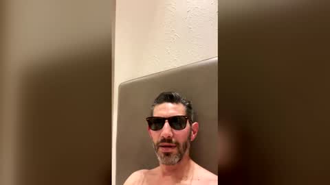 Snapshot of zulloking chatting on 03.29.26 zulloking online show from 03.29.26