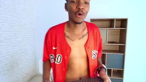 Snapshot of zuluflame chatting on 10.18.25 Marcelo Torres online show from 10.18.25