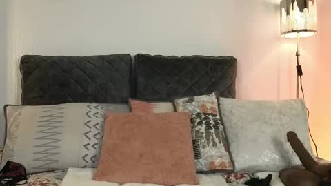 Snapshot of zuly_zahir_01 chatting on 03.05.25 zuly goode online show from 03.05.25