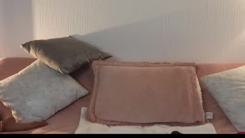 Snapshot of zuly_zahir_01 chatting on 09.16.25 zuly goode online show from 09.16.25