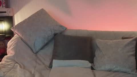 Snapshot of zuly_zahir_01 chatting on 10.18.25 zuly goode online show from 10.18.25