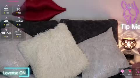 Snapshot of zuly_zahir_01 chatting on 01.13.26 zuly goode online show from 01.13.26