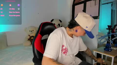 Zury Ramirez online show from 05.22.26