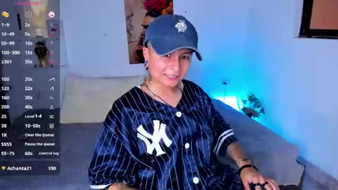 Zury Ramirez online show from 06.25.26