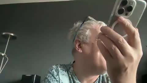 Snapshot of zwickauer1969 chatting on 01.08.25 zwickauer1969 online show from 01.08.25