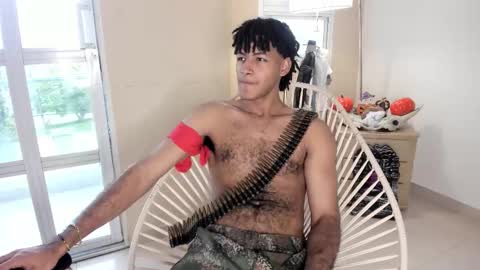 zyan_moreno online show from 10.30.25