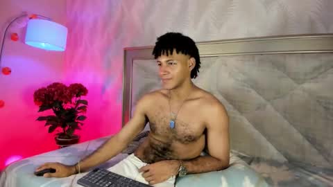 zyan_moreno online show from 11.02.25