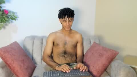 zyan_moreno online show from 11.10.25