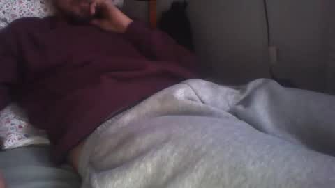 Snapshot of zyggy87 chatting on 11.24.25 zyggy87 online show from 11.24.25