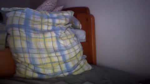 Snapshot of zyggy87 chatting on 12.14.25 zyggy87 online show from 12.14.25