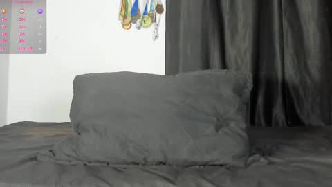 zyon garcia online show from 11.02.25