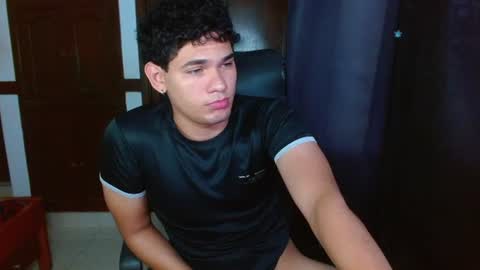 Snapshot of zyrosxk chatting on 07.01.26 antonio felipe online show from 07.01.26