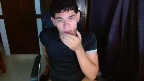 Snapshot of zyrosxk chatting on 07.13.26 antonio felipe online show from 07.13.26