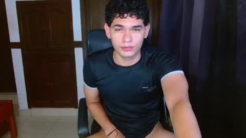 Snapshot of zyrosxk chatting on 07.14.26 antonio felipe online show from 07.14.26