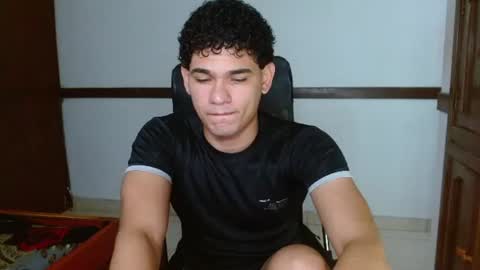 Snapshot of zyrosxk chatting on 07.31.26 antonio felipe online show from 07.31.26