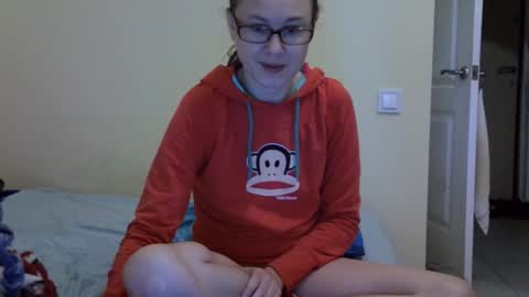 Zyuhre online show from 10.06.25