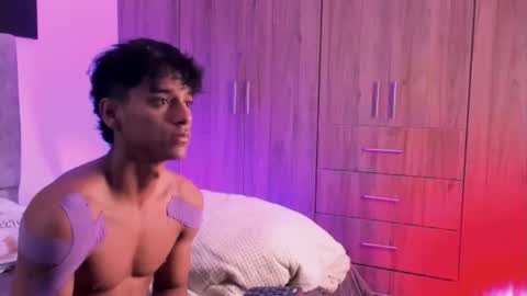 zyzz_1812 online show from 10.15.25