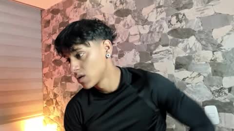 zyzz_1812 online show from 03.17.26