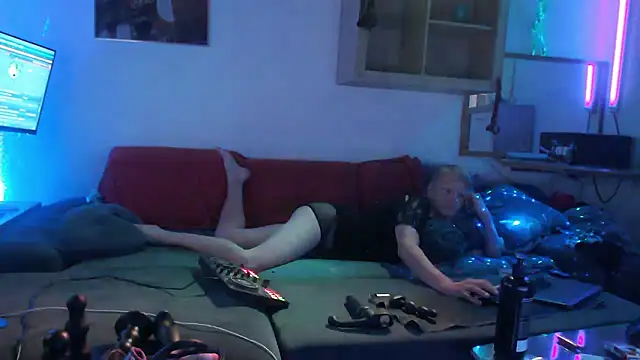 Snapshot of davidgntxxxxx chatting on 01.16.26 davidgntxxxxx online show from 01.16.26